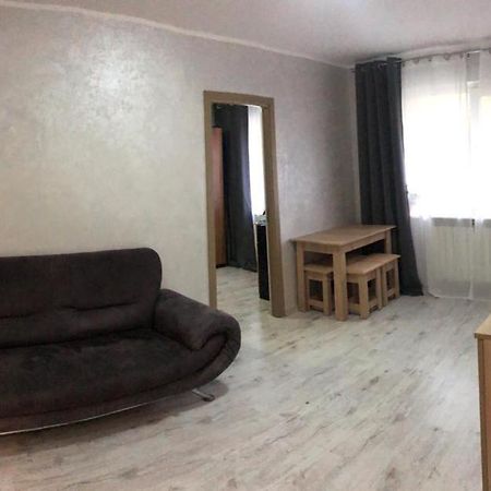 Dmi Apartment Iasi Exterior photo