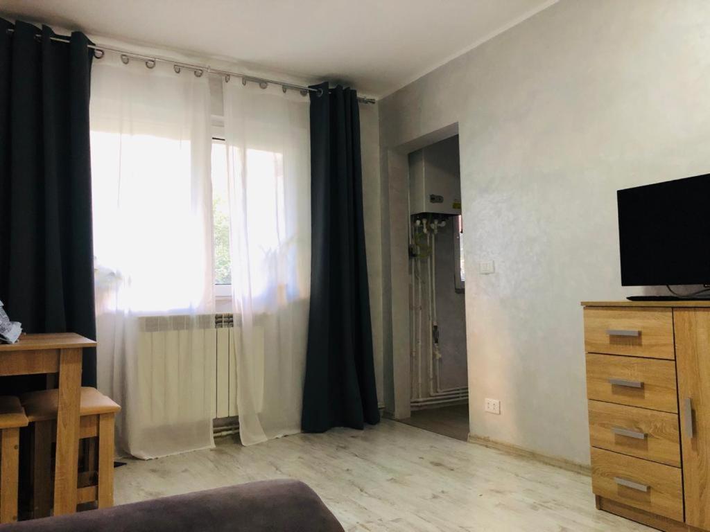 Dmi Apartment Iasi Exterior photo